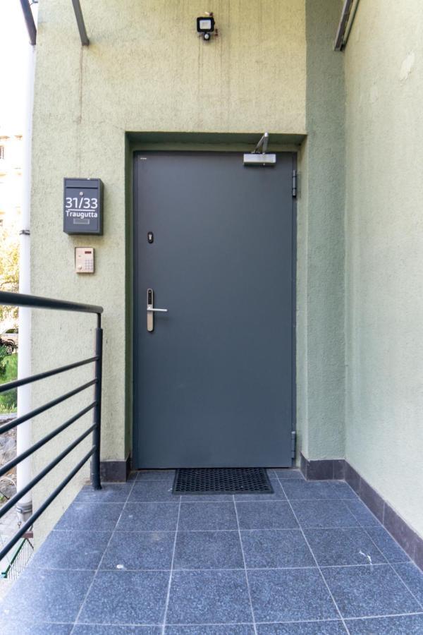 Komfortowe Studio W Centrum Miasta Nr 1 Radom Exterior photo